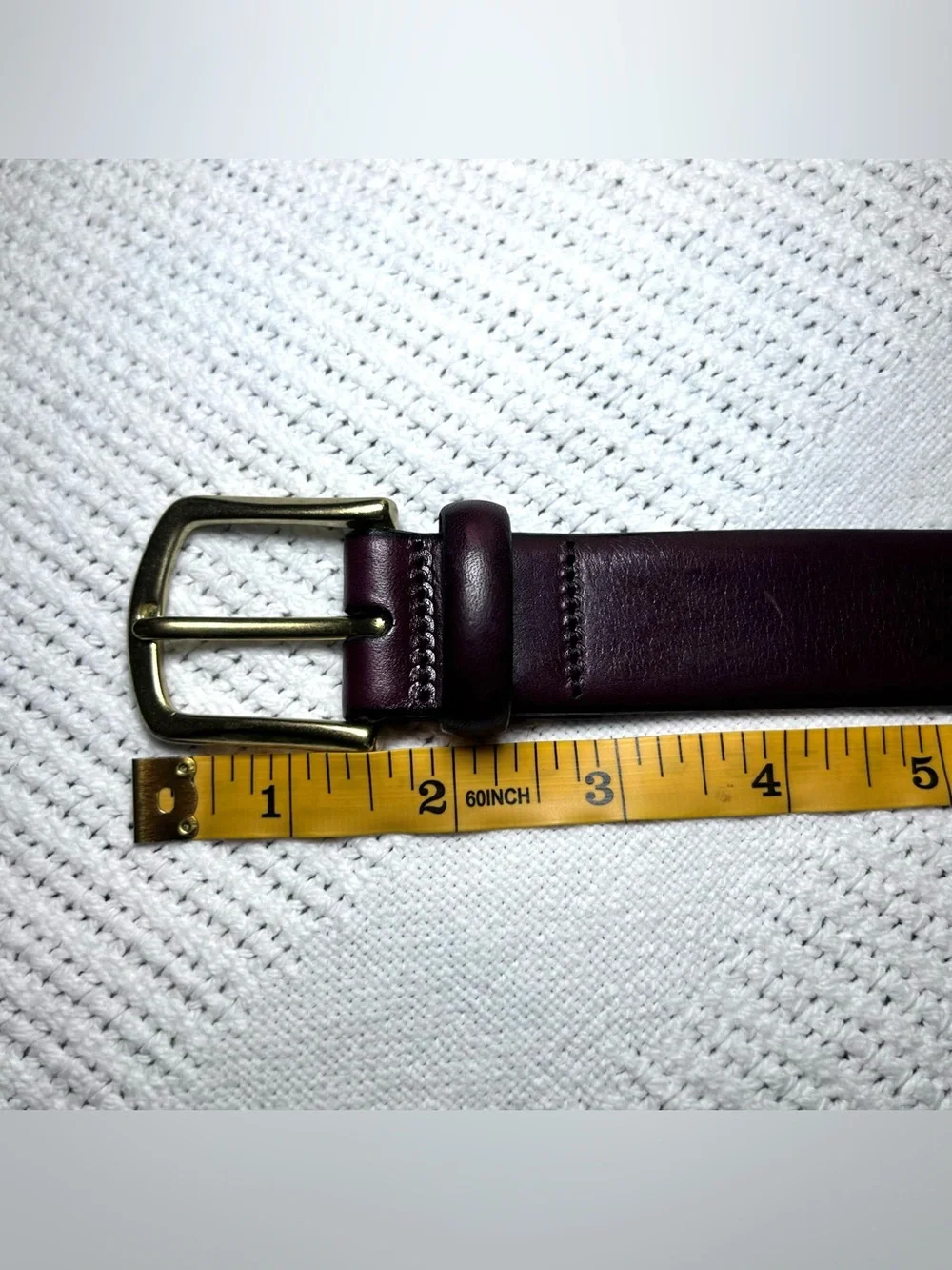 Burgundy Leather and Brass Buckle Belt Men’s 40 By Men’s Warehouse Italy